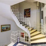 Misafir 8 Otel