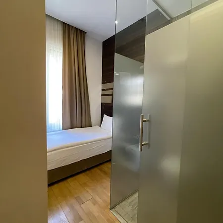 Misafir 8 4* Istanbul