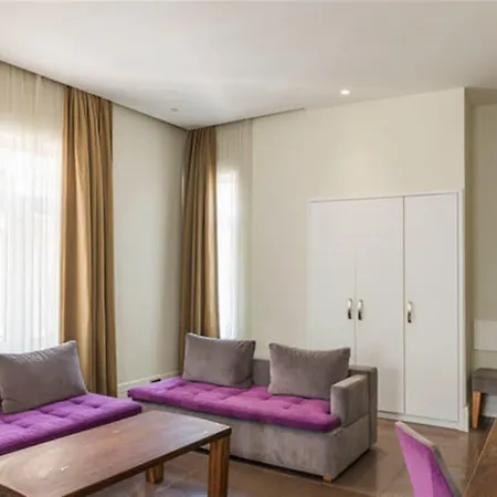 Misafir 8 4* Istanbul