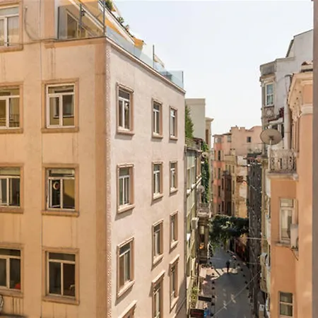 Misafir 8 Hotel 4*