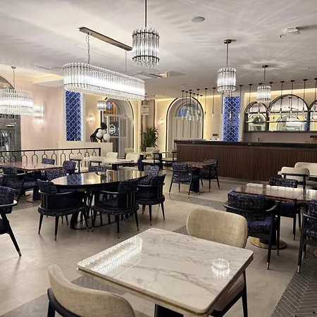 أجنحة ميسفير 8 4* اسطنبول