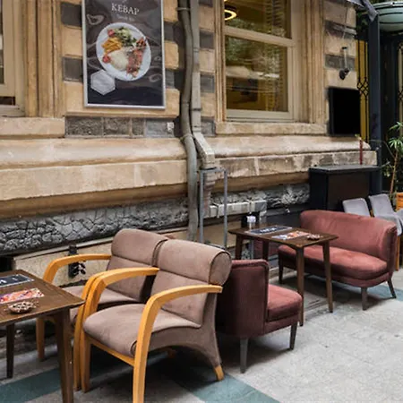 أجنحة ميسفير 8 فندق