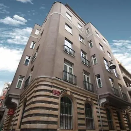 Hotel Misafir 8 Istanboel
