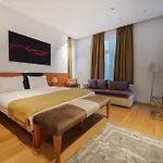 Misafir 8
