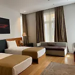 Misafir 8 Hotel